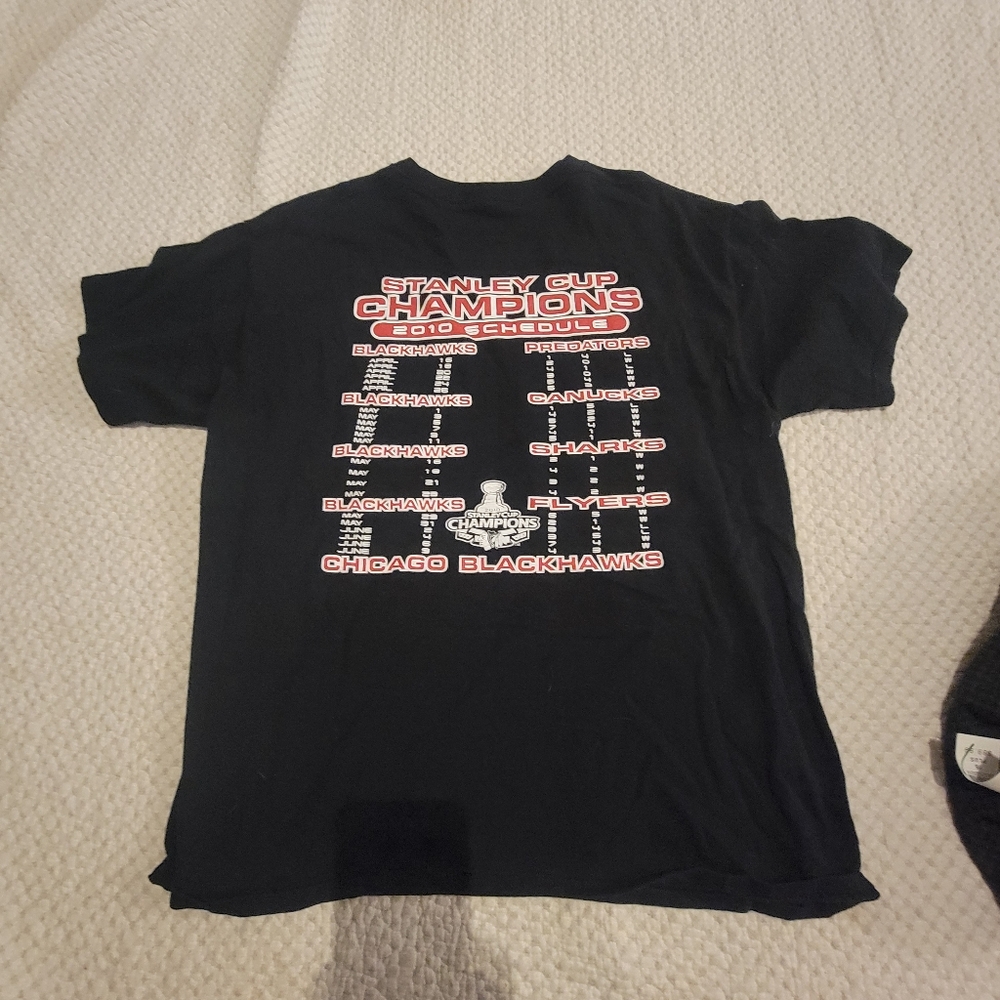 Blackhawks tshirt